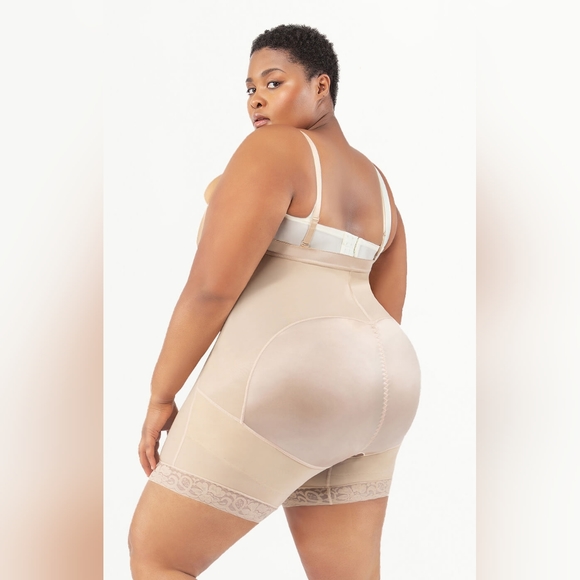 Shapewear - Picture 2 of 2